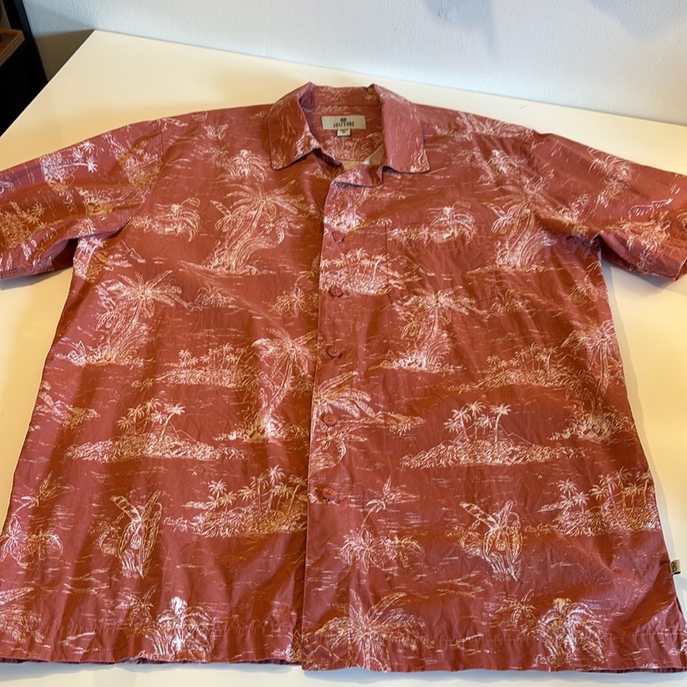 Solitude Men's Hawaiian Shirt M